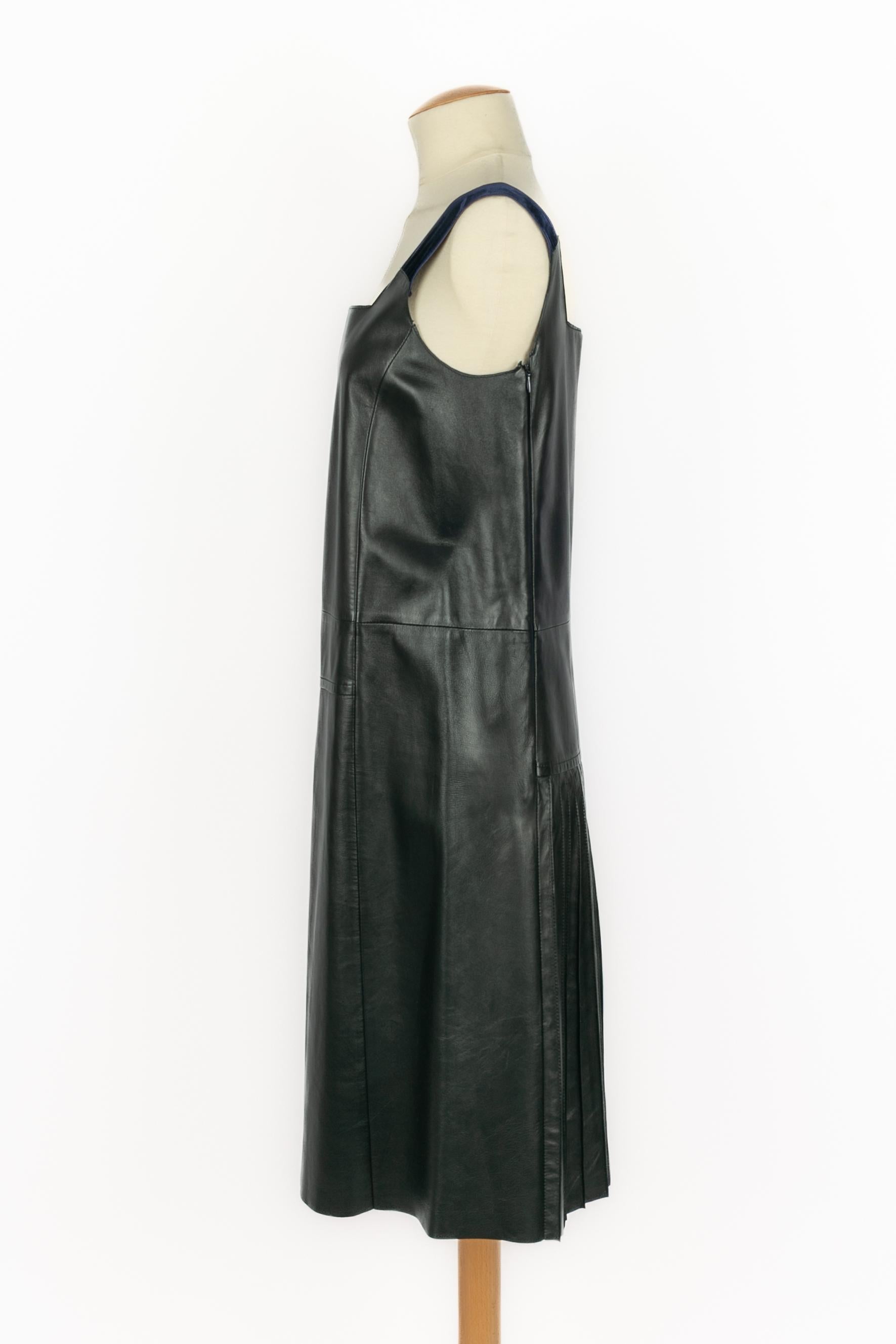 Donna Abito in pelle di Prada in vendita