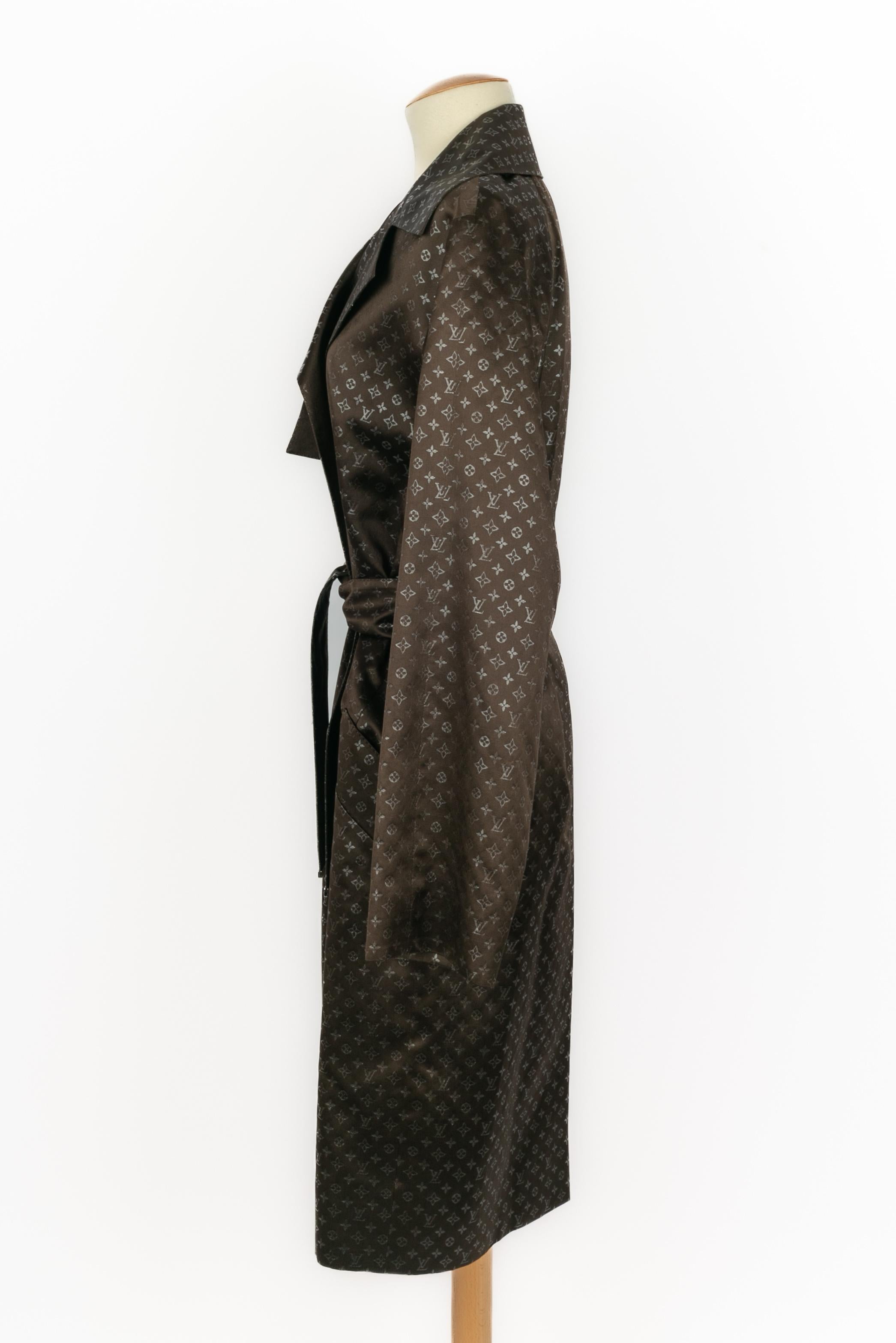 Trench Monogram Louis Vuitton in vendita 2