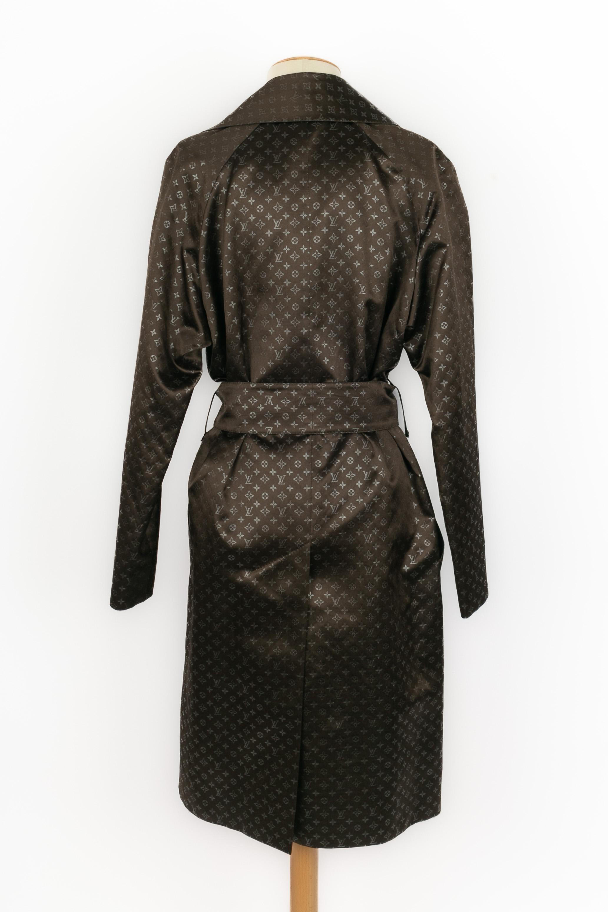 Trench Monogram Louis Vuitton in vendita 1