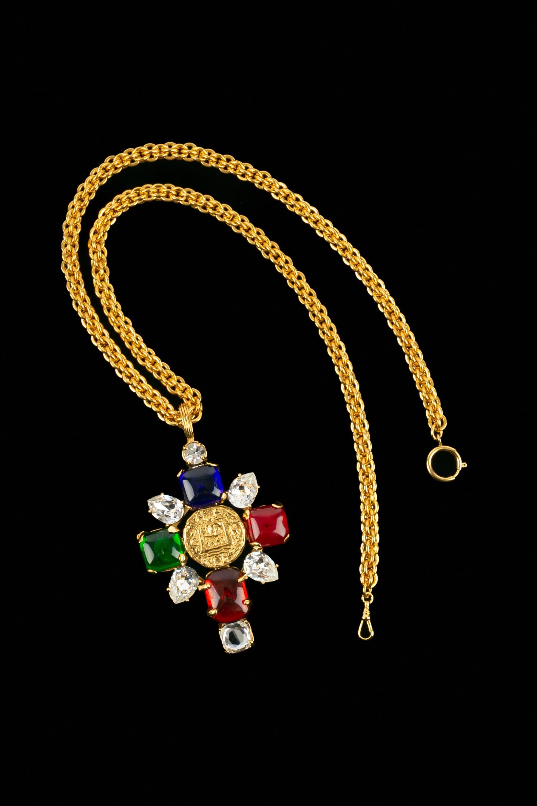 Collier en croix Chanel 1993 en vente 1