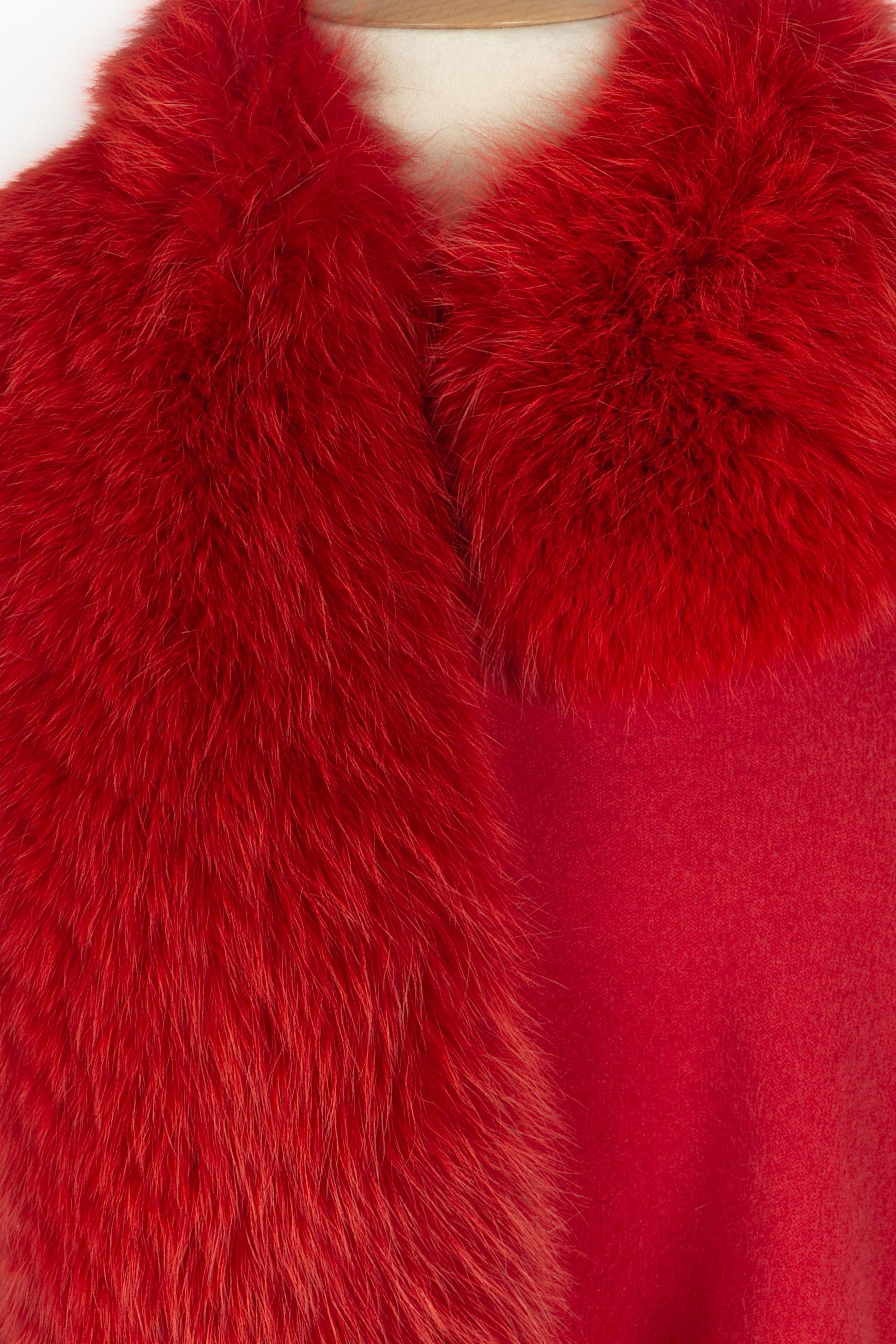Cape châle Christian Dior en vente 1