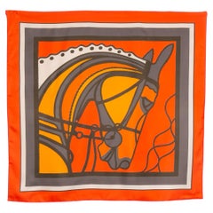 Foulard / écharpe double face Hermès 'Pop evening dress' (robe de soirée)
