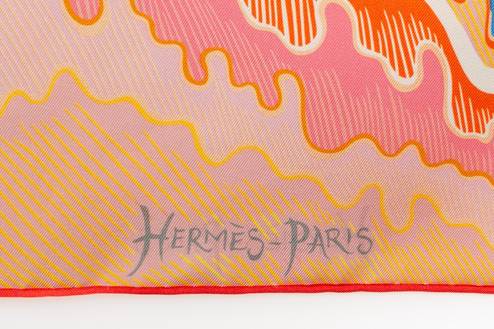 Foulard / sciarpa 'Horse-Mermaid' di Hermès a due lati In condizioni ottime a SAINT-OUEN-SUR-SEINE, FR