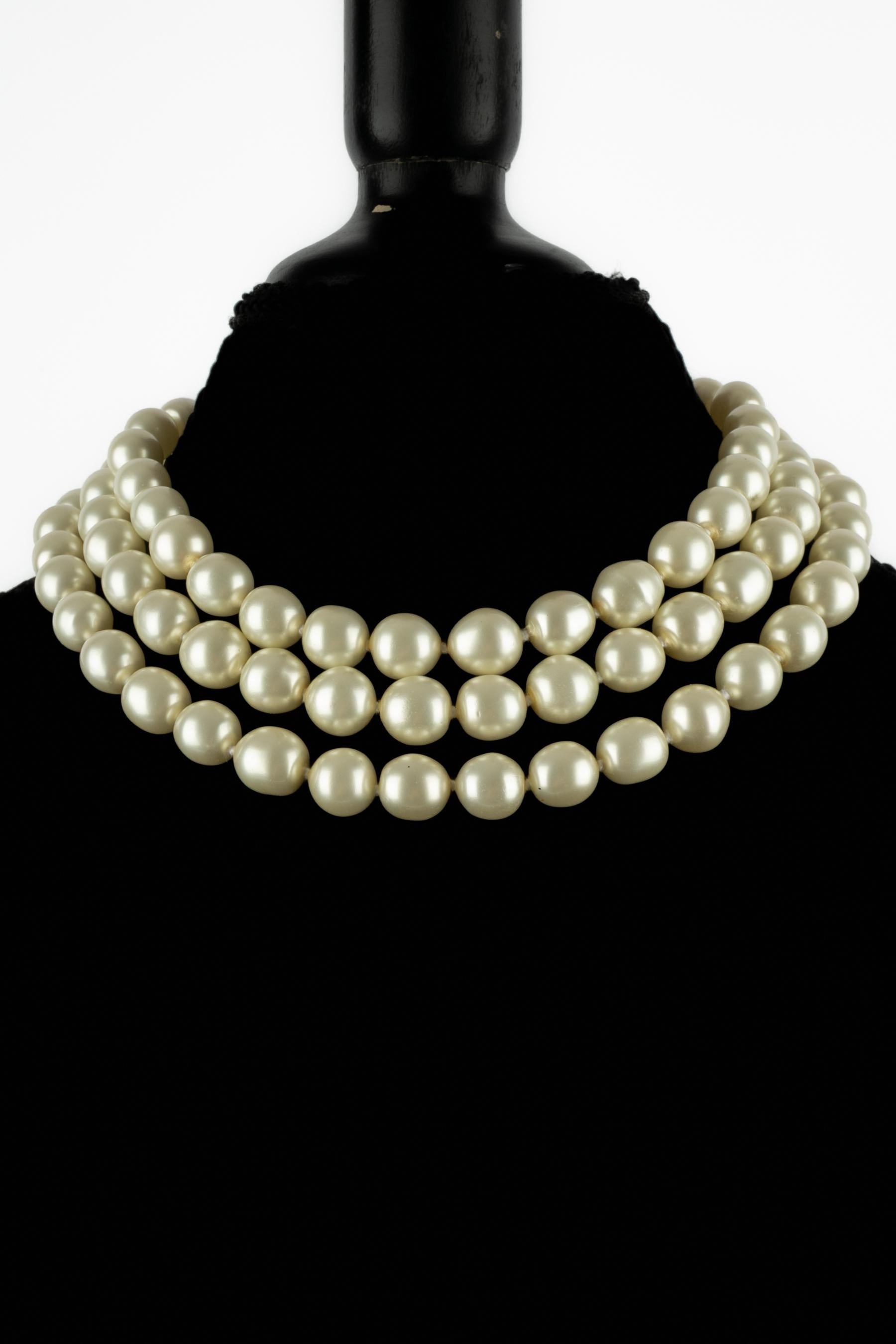 Collier de perles Chanel en vente 4