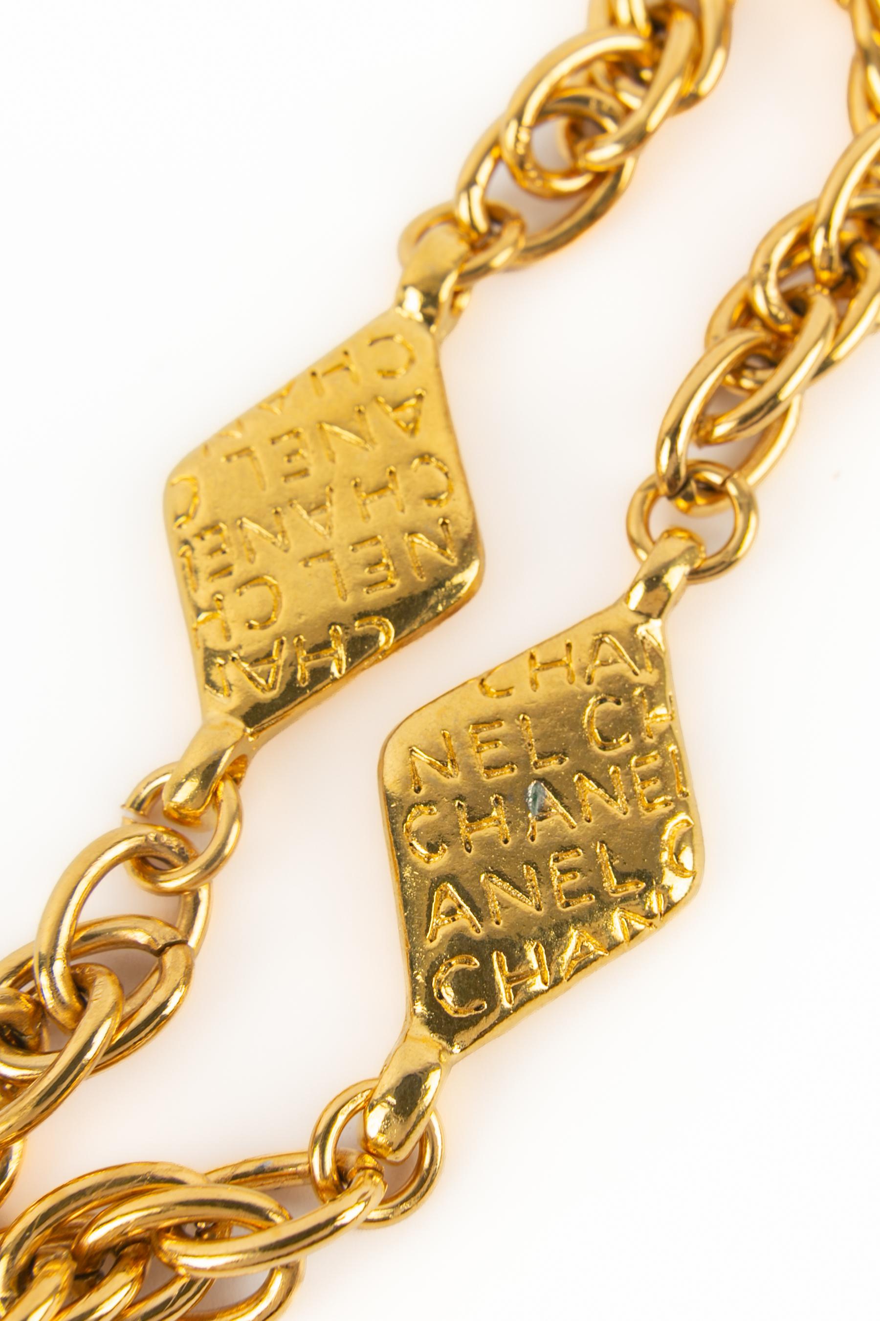 Collana d'oro Chanel in vendita 1