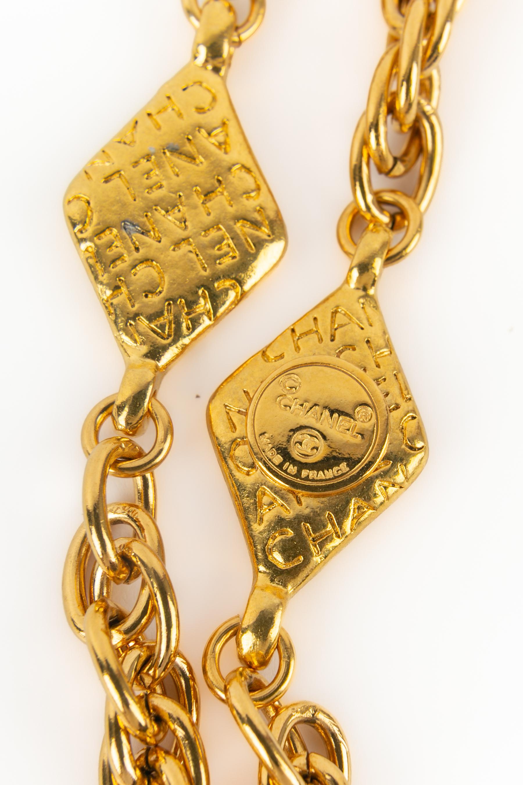 Collana d'oro Chanel in vendita 2