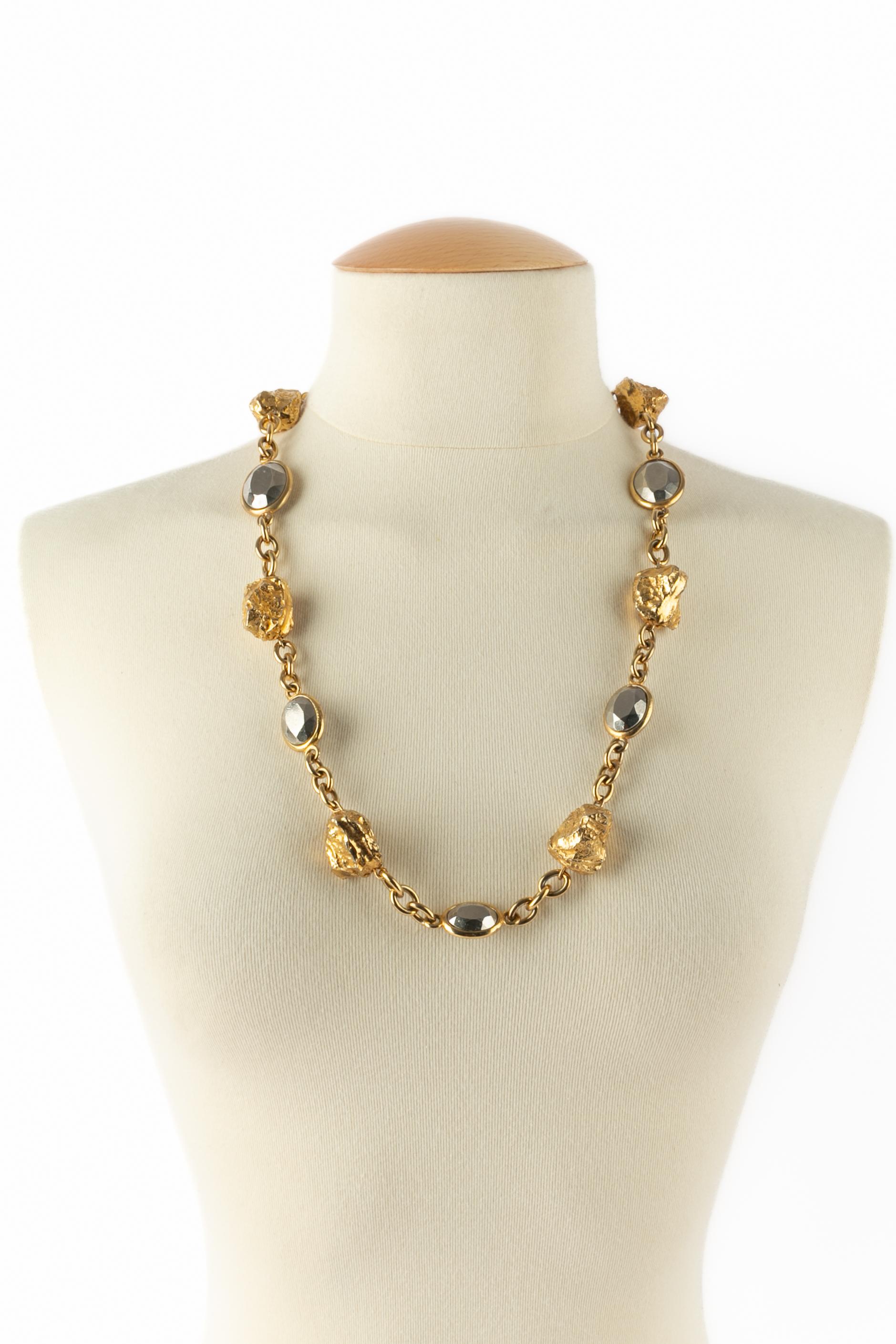 Collana barocca Yves Saint Laurent in vendita 3