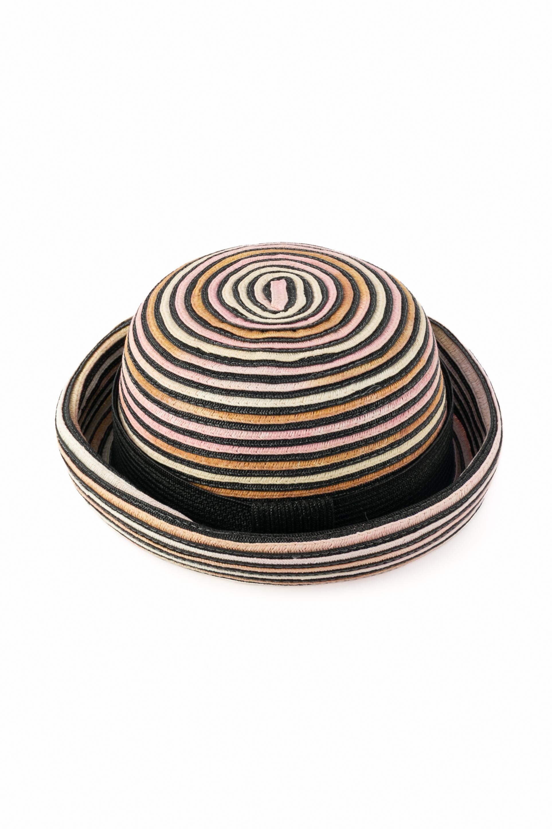 Cappello Maison Michel In condizioni ottime in vendita a SAINT-OUEN-SUR-SEINE, FR