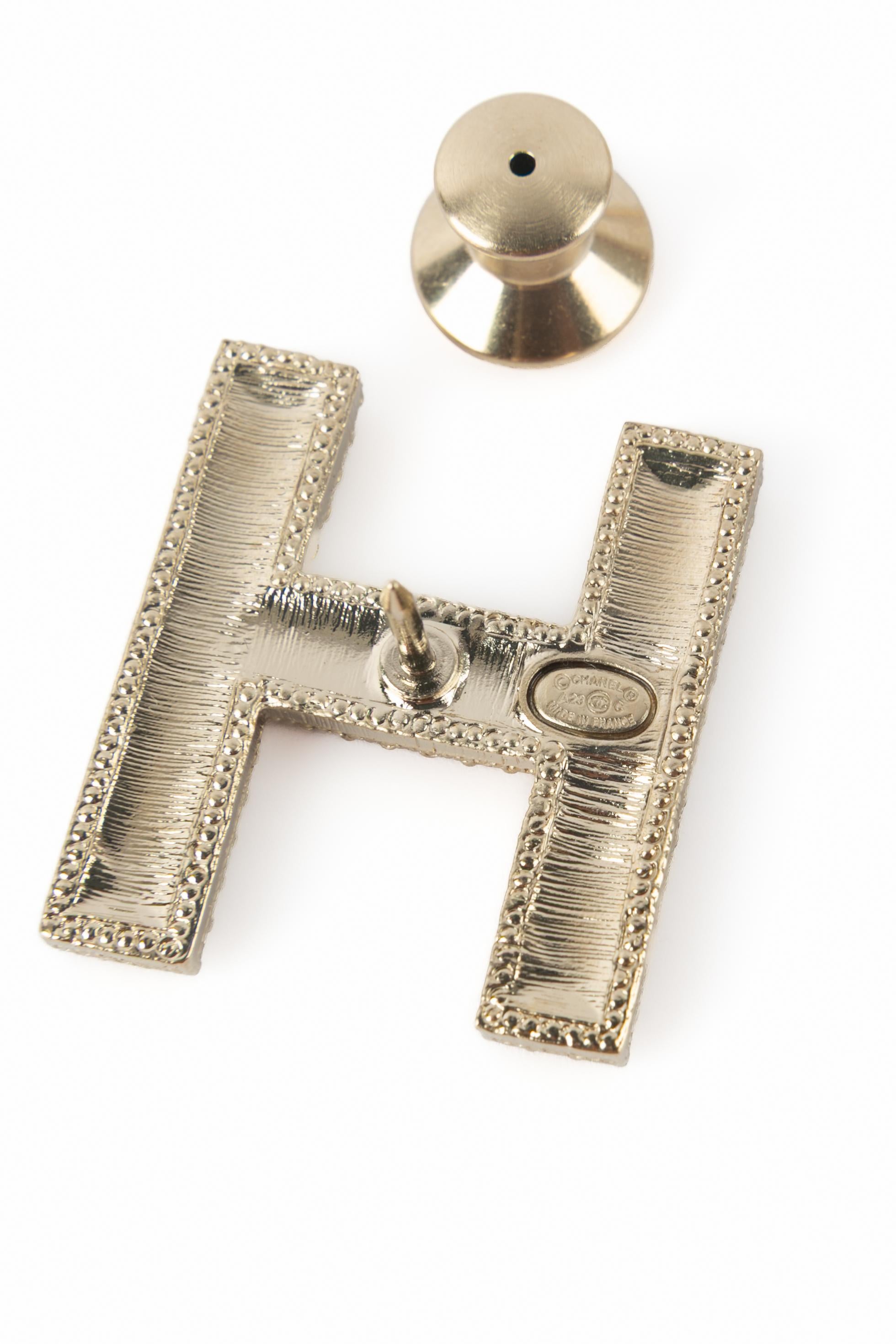 Set d'épingles Chanel en vente 3
