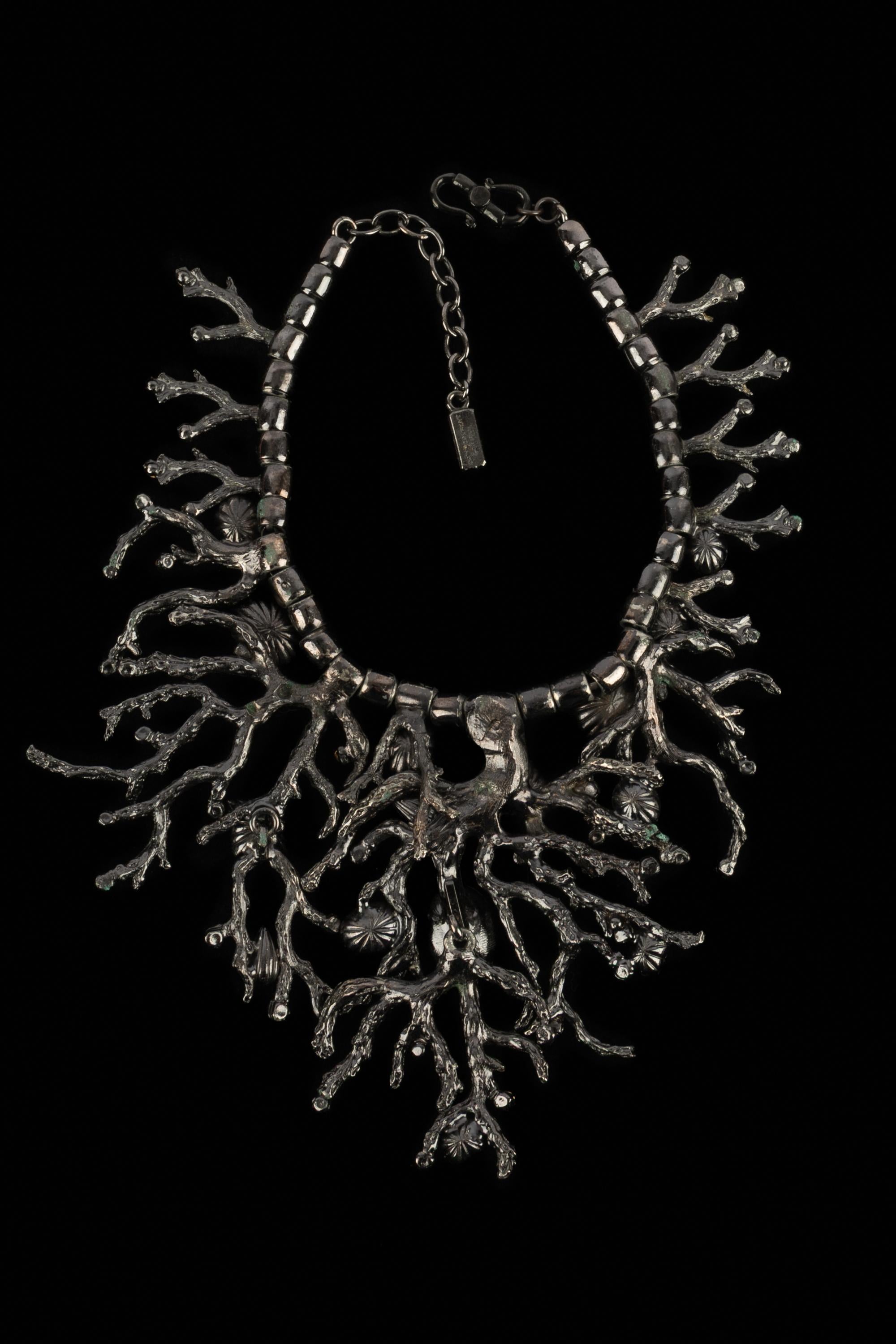 Yves Saint Laurent Korallenkette im Angebot 1