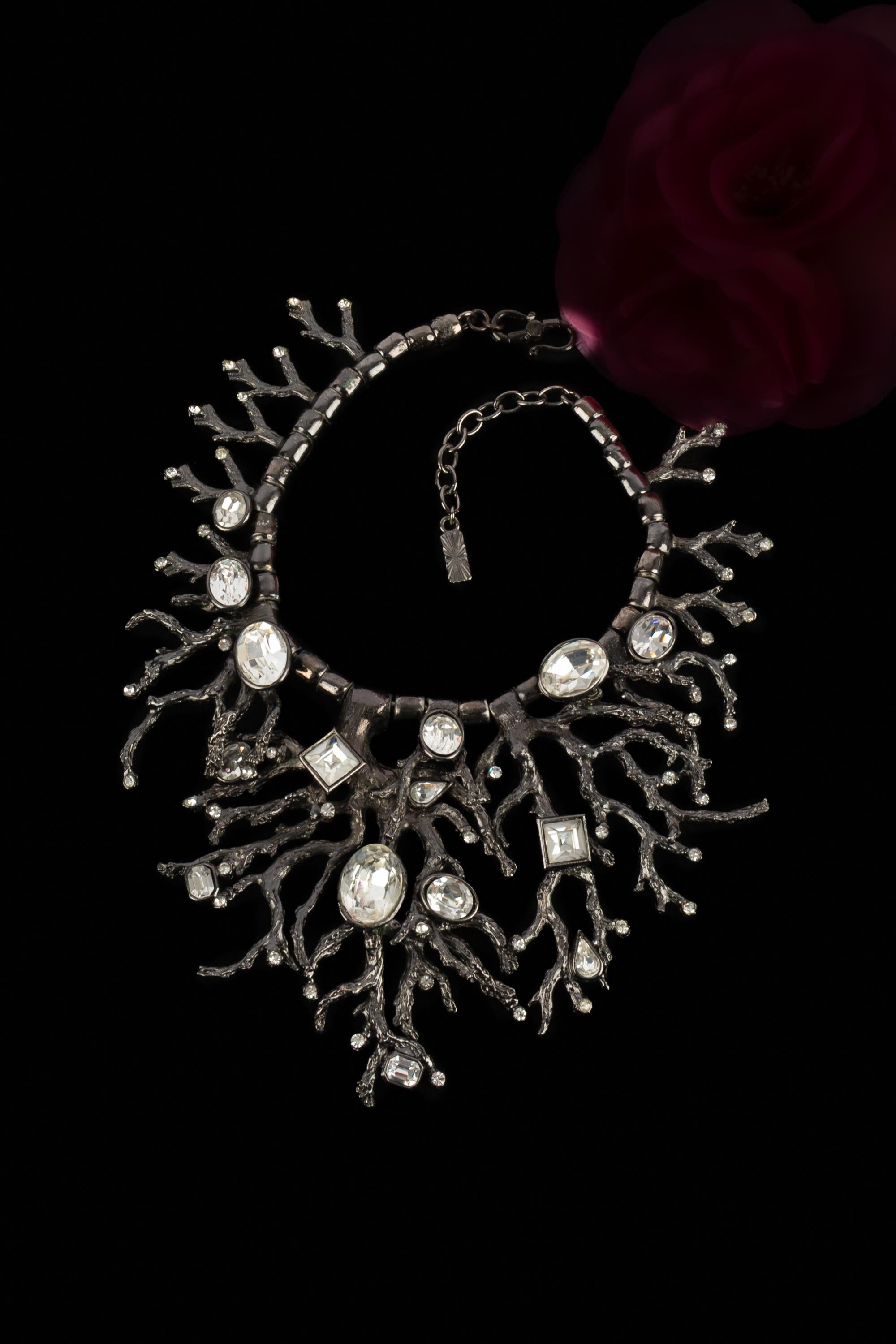 Yves Saint Laurent Korallenkette im Angebot 6