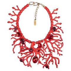 Yves Saint Laurent Korallenkette