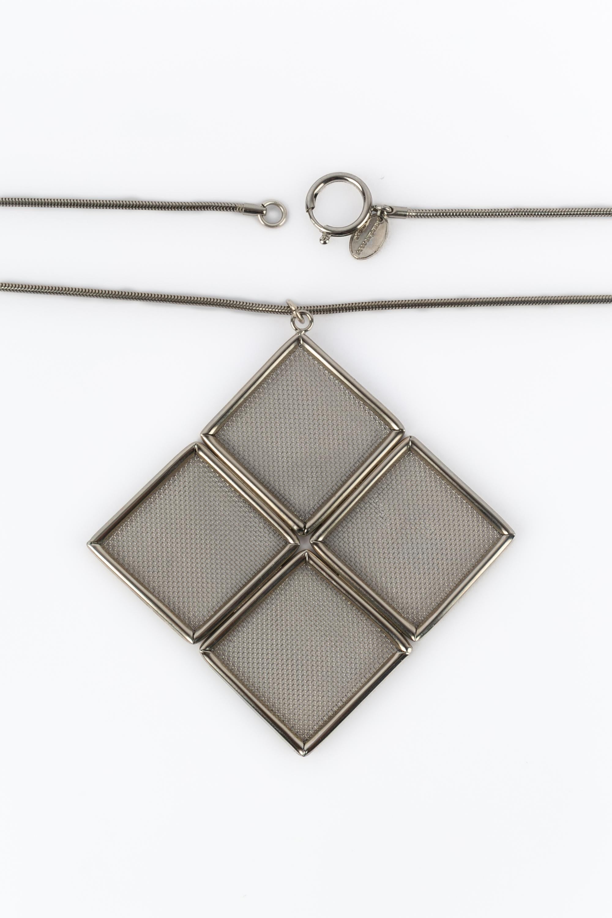 Collier à pendentifs Paco Rabanne Pour femmes en vente