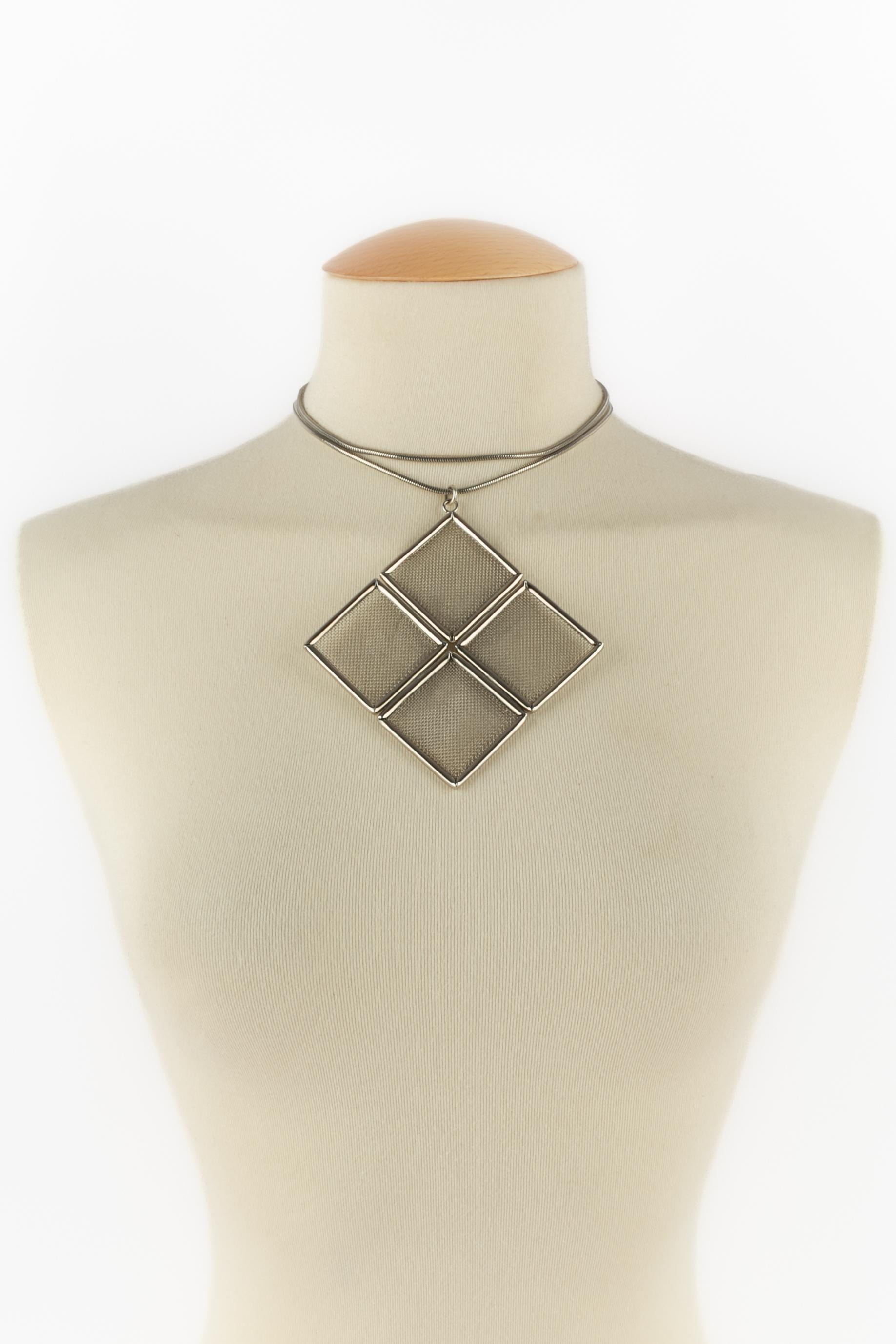 Collier à pendentifs Paco Rabanne en vente 4