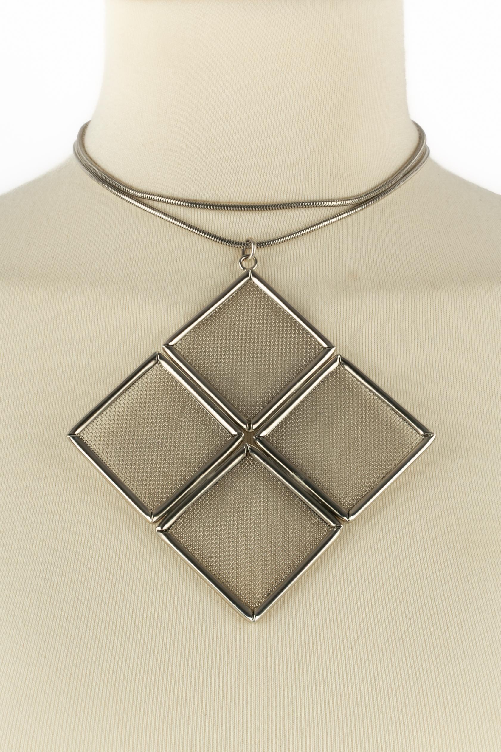 Collier à pendentifs Paco Rabanne en vente 5
