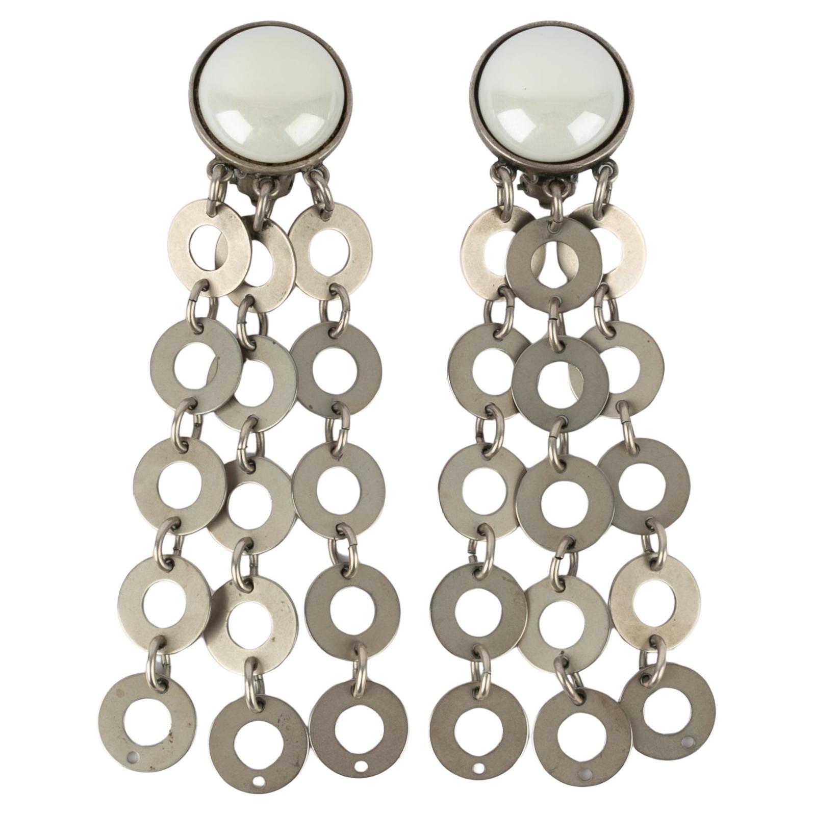 Boucles d'oreilles argentées Paco Rabanne en vente