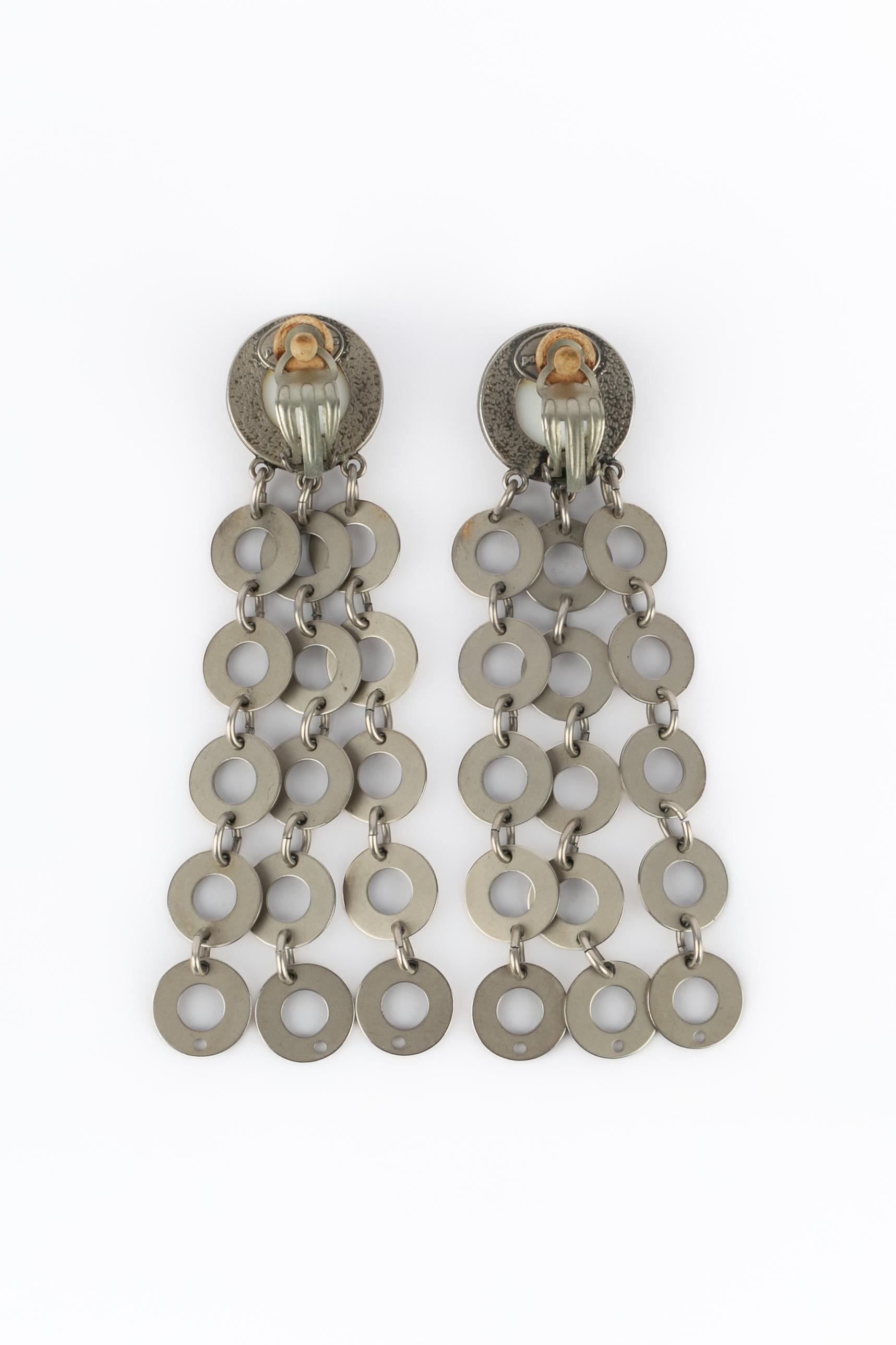 Boucles d'oreilles argentées Paco Rabanne Excellent état - En vente à SAINT-OUEN-SUR-SEINE, FR