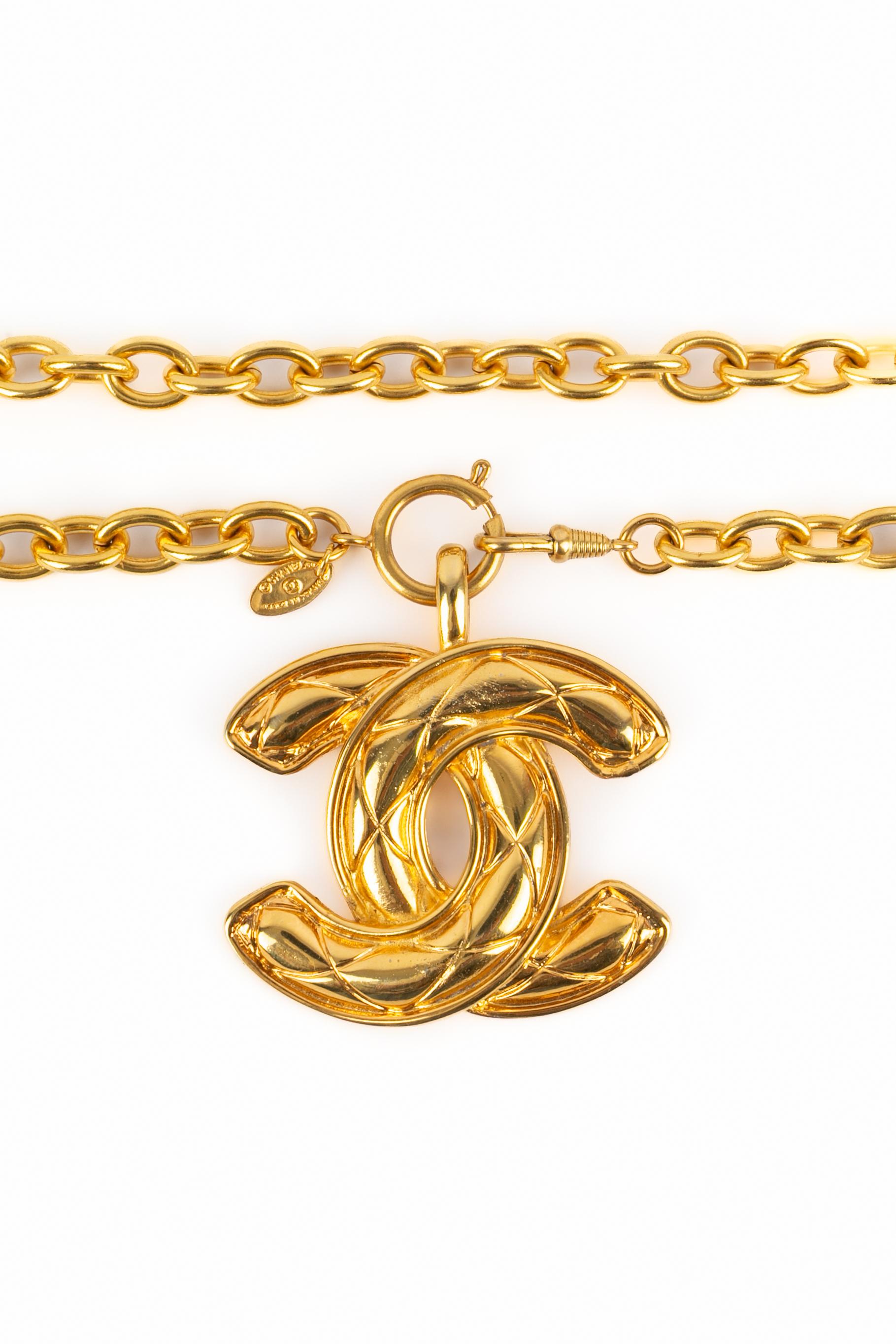 Chanel gesteppte cc-Halskette