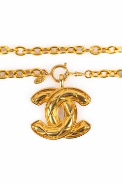 Collares