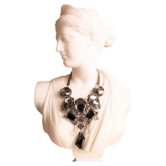 Collana Christian Dior “fourrures et plissés” di John Galliano, collezione invernale 2007