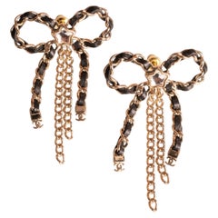 Boucles d'oreilles Chanel signées Virginie Viard 2025