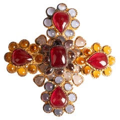 Chanel pendant brooch by Karl Lagerfeld circa 1985