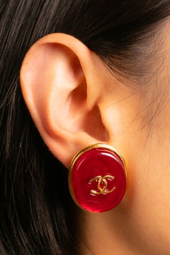 Chanel earrings 'Bottes et chemises blanches' by Karl Lagerfeld Fall 1993