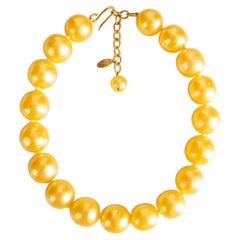 Collier Chanel « Surfer Urbain » par Karl Lagerfeld, été 1991