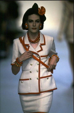 Collier Chanel « Surfer Urbain » par Karl Lagerfeld, été 1991