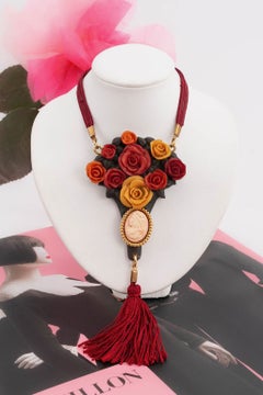 Chantal Thomass Runway roses necklace