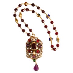 Byzantinisches Collier von Chanel, entworfen von Karl Lagerfeld, 1985
