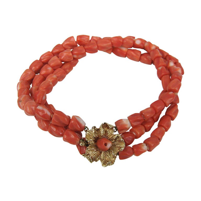 14 Karat Gold Coral  Bracelet Floral accent For Sale