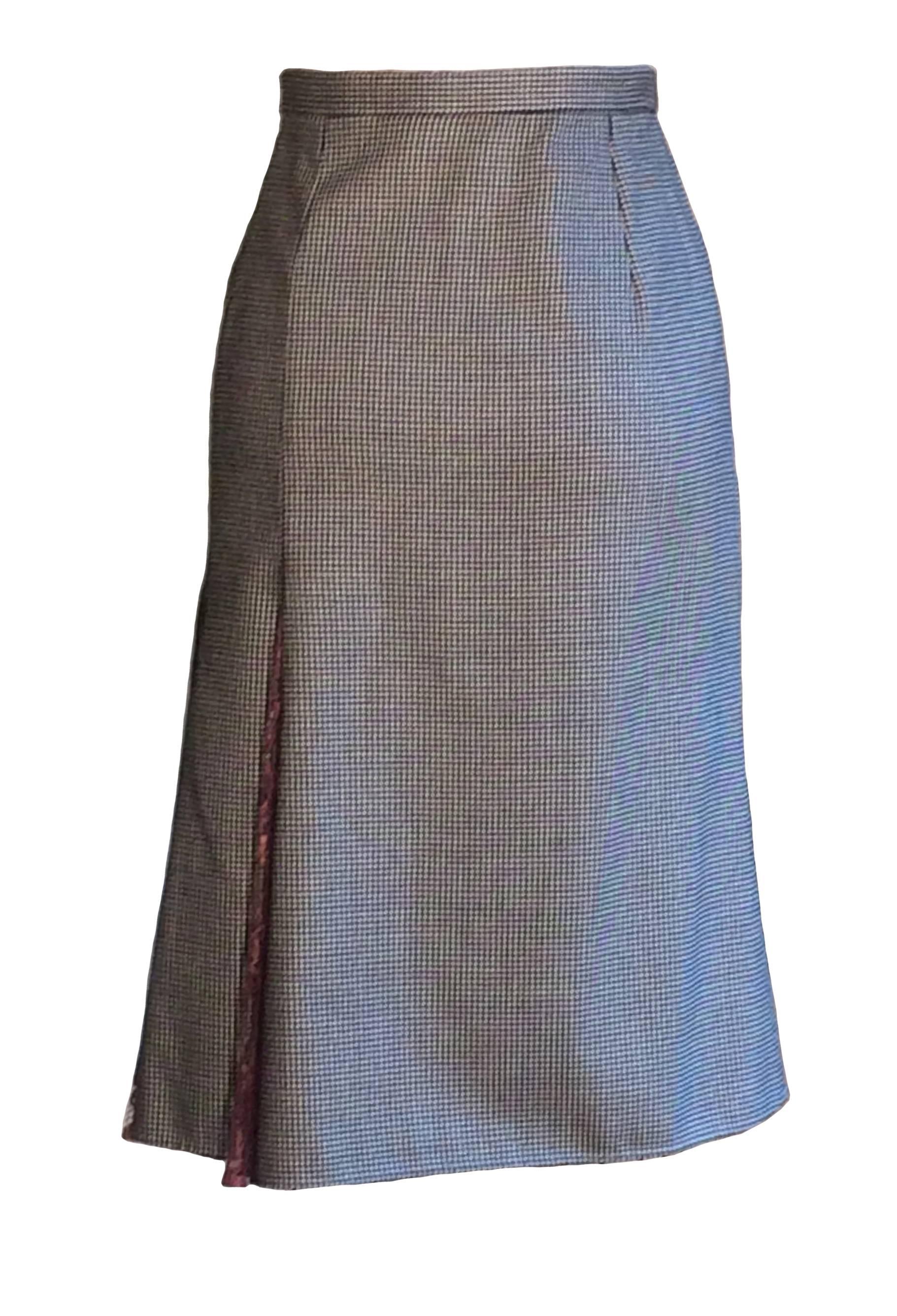 Gray Dolce & Gabbana Black and White Houndstooth Pencil Skirt with Mauve Lace Accents