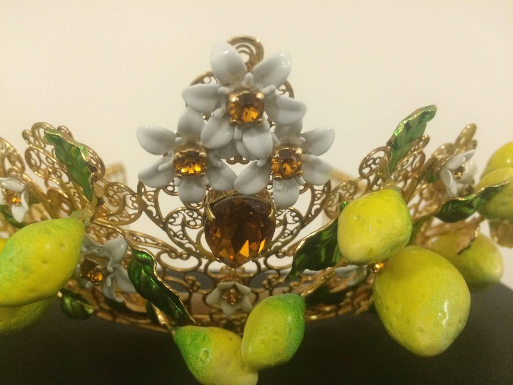 Dolce Gabbana Crown - 3 For Sale on 1stDibs | dolce crown