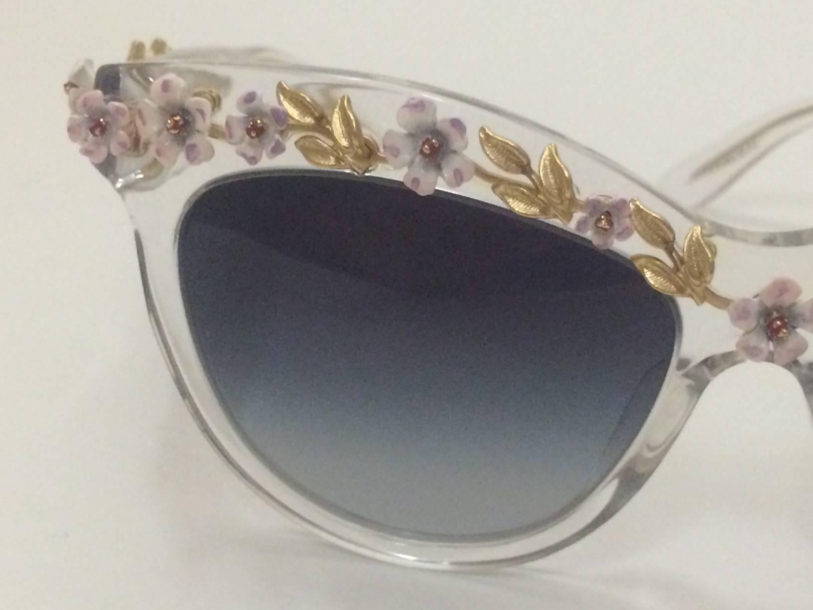 Dolce & Gabbana Rare Clear Transparent Sunglasses with Floral Vine Metalwork In New Condition In San Francisco, CA