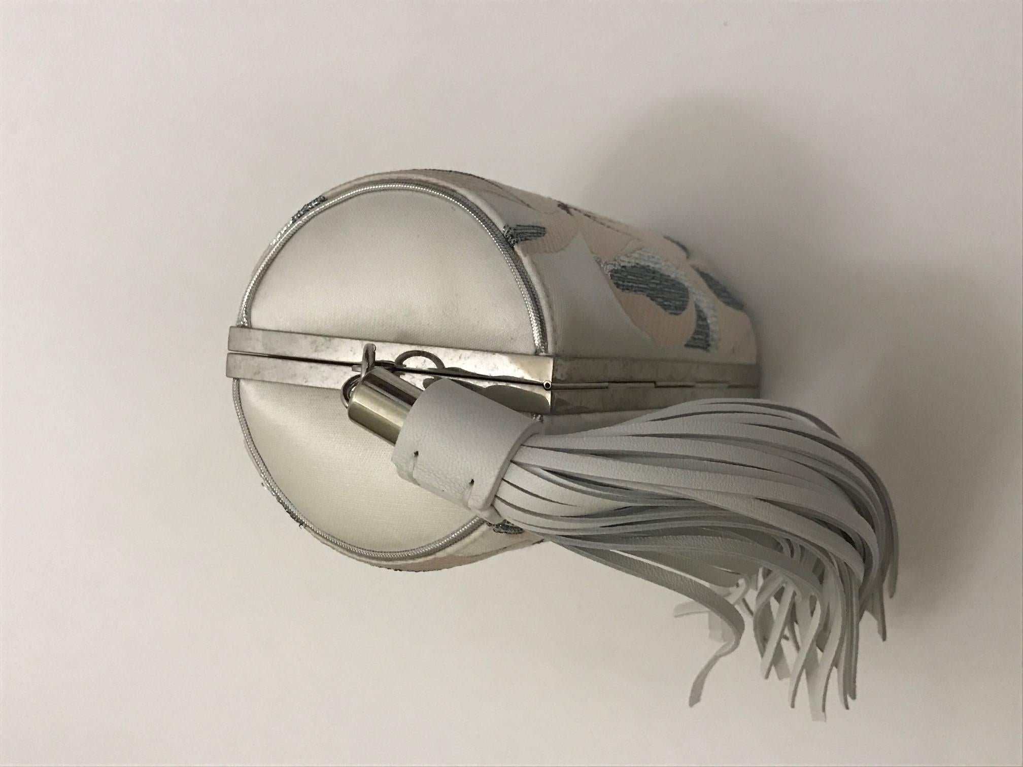 Alexander McQueen North South Pink Silver Cream Floral Skull and Tassel Clutch In Good Condition In San Francisco, CA