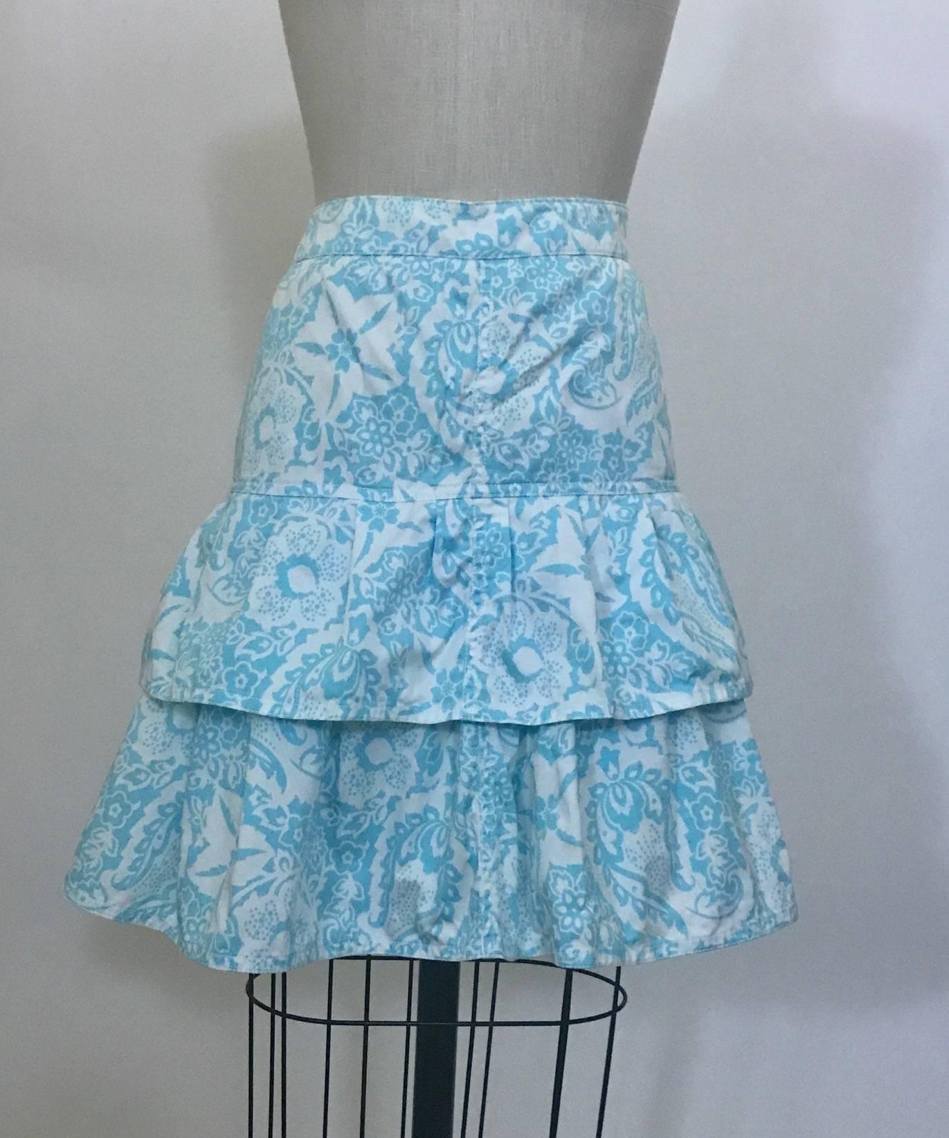 Oscar de la Renta White and Light Blue Floral Paisley Print Ruffle Skirt, 1990s  In Excellent Condition In San Francisco, CA