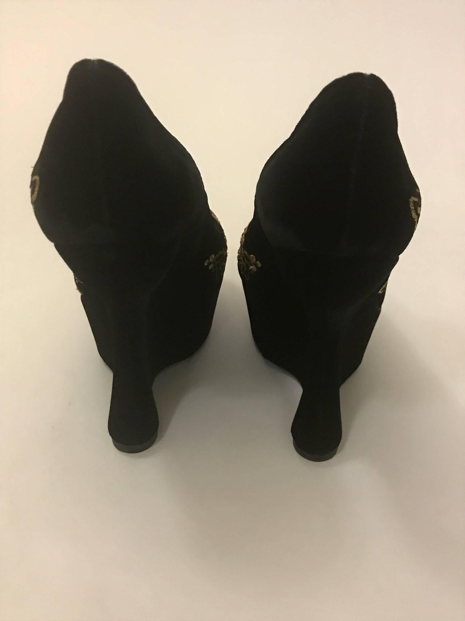 armadillo slippers
