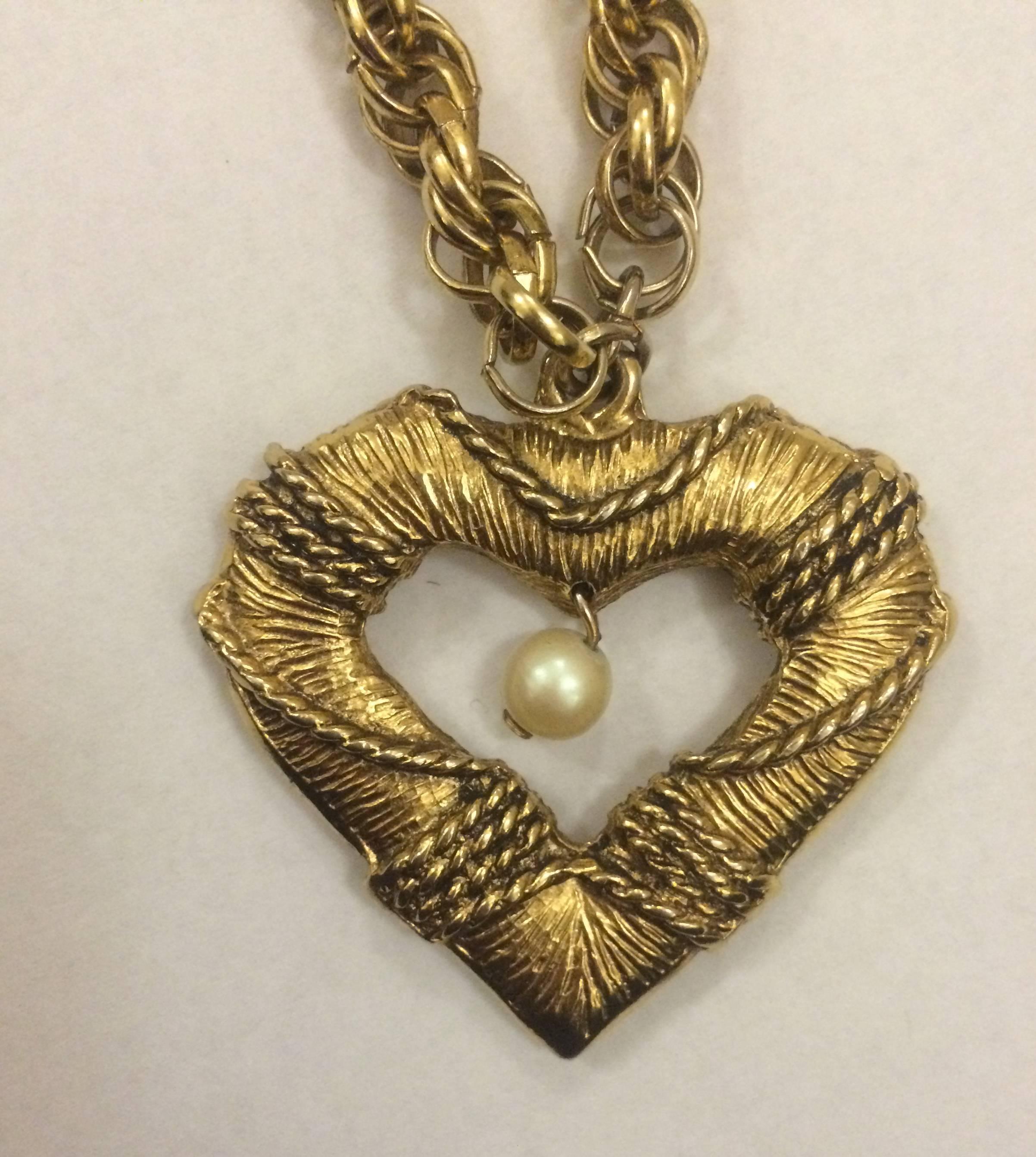 Moschino 1980s Goldtone Lifesaver Heart Necklace In Excellent Condition In San Francisco, CA