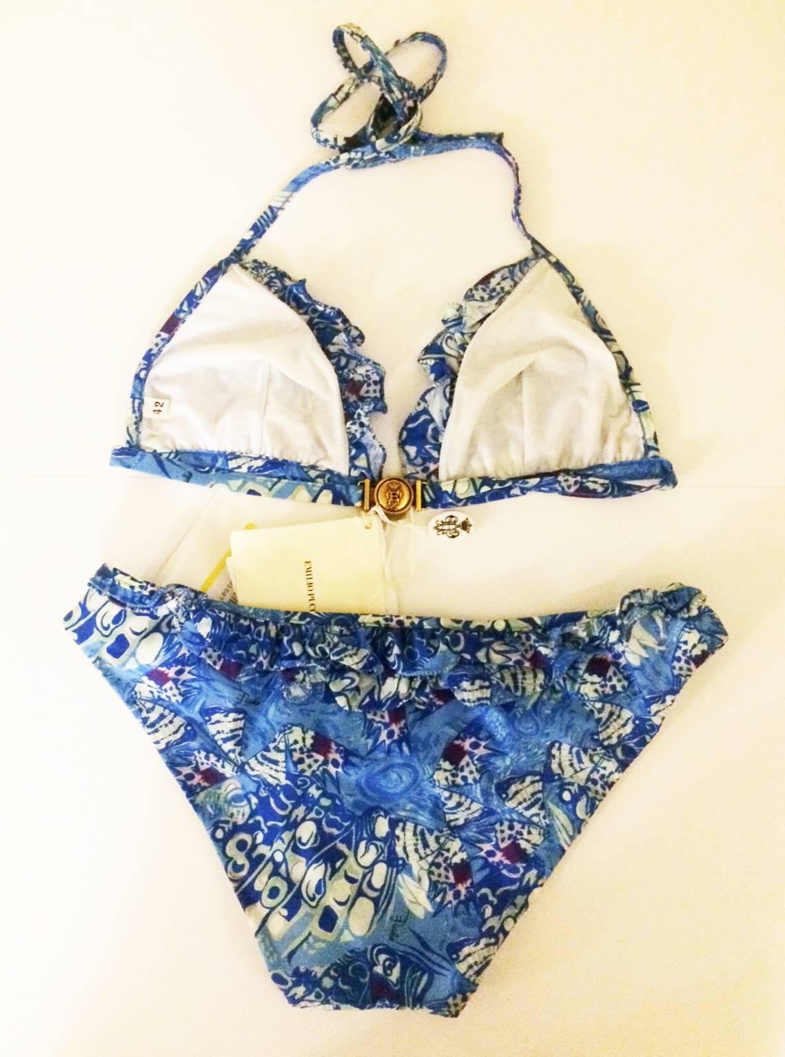 Emilio Pucci Blauer Bikini-Badeanzug mit Schmetterlingsflügelmuster und Rüschenbesatz (Grau) im Angebot
