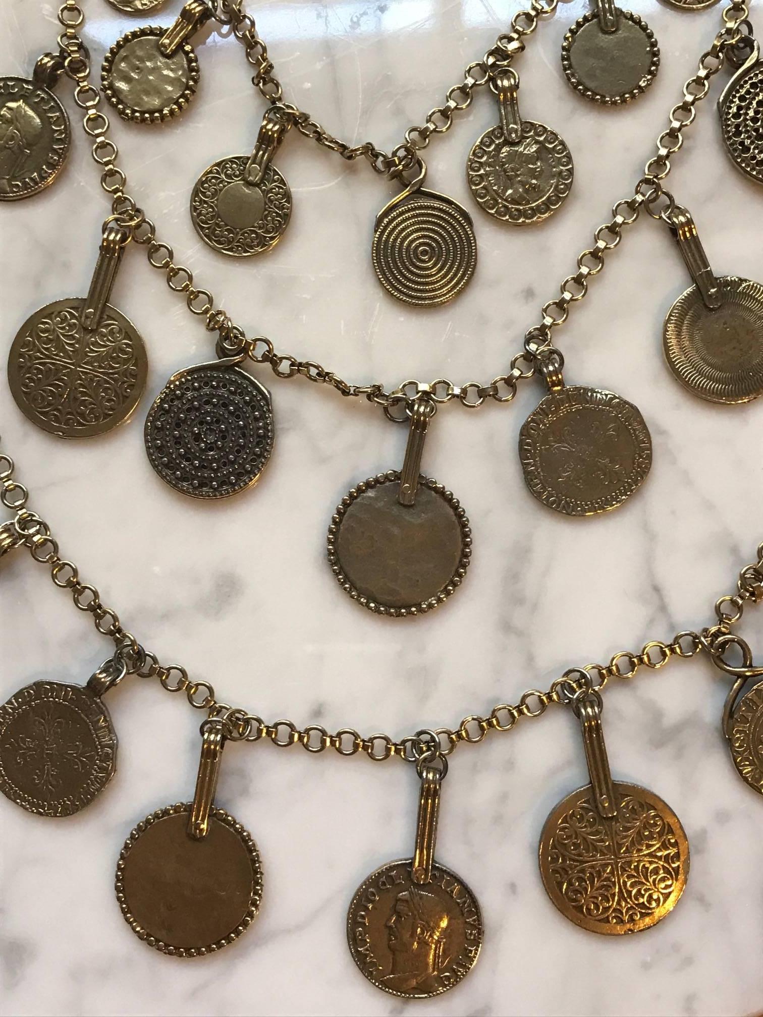 Yves Saint Laurent Vintage 1977 Gypsy Coin Medallion Charm Chain Necklace In Good Condition In San Francisco, CA