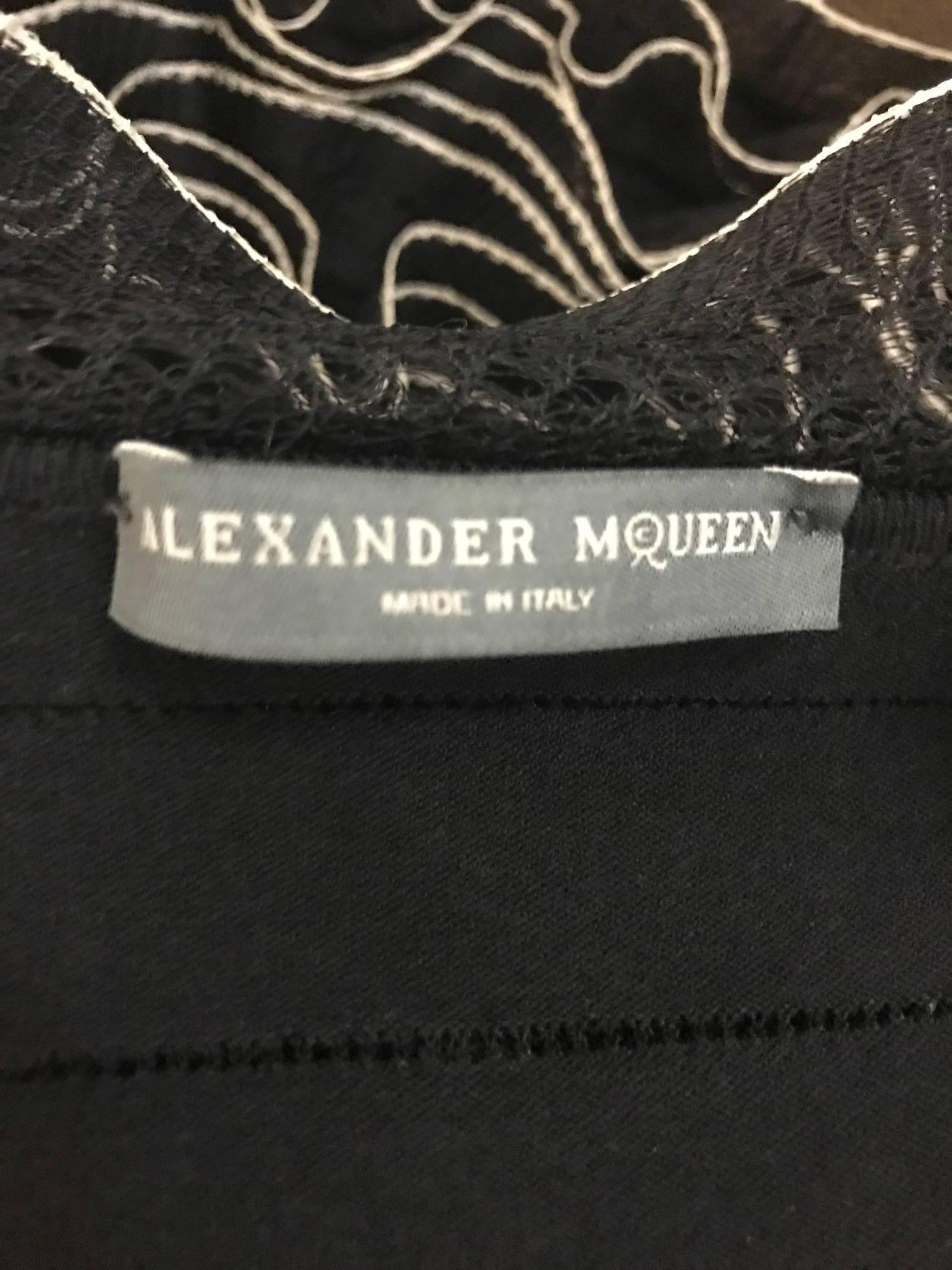 Alexander McQueen Black and Ivory White Ruffle Frill Cardigan Knit, 2017  In Excellent Condition In San Francisco, CA