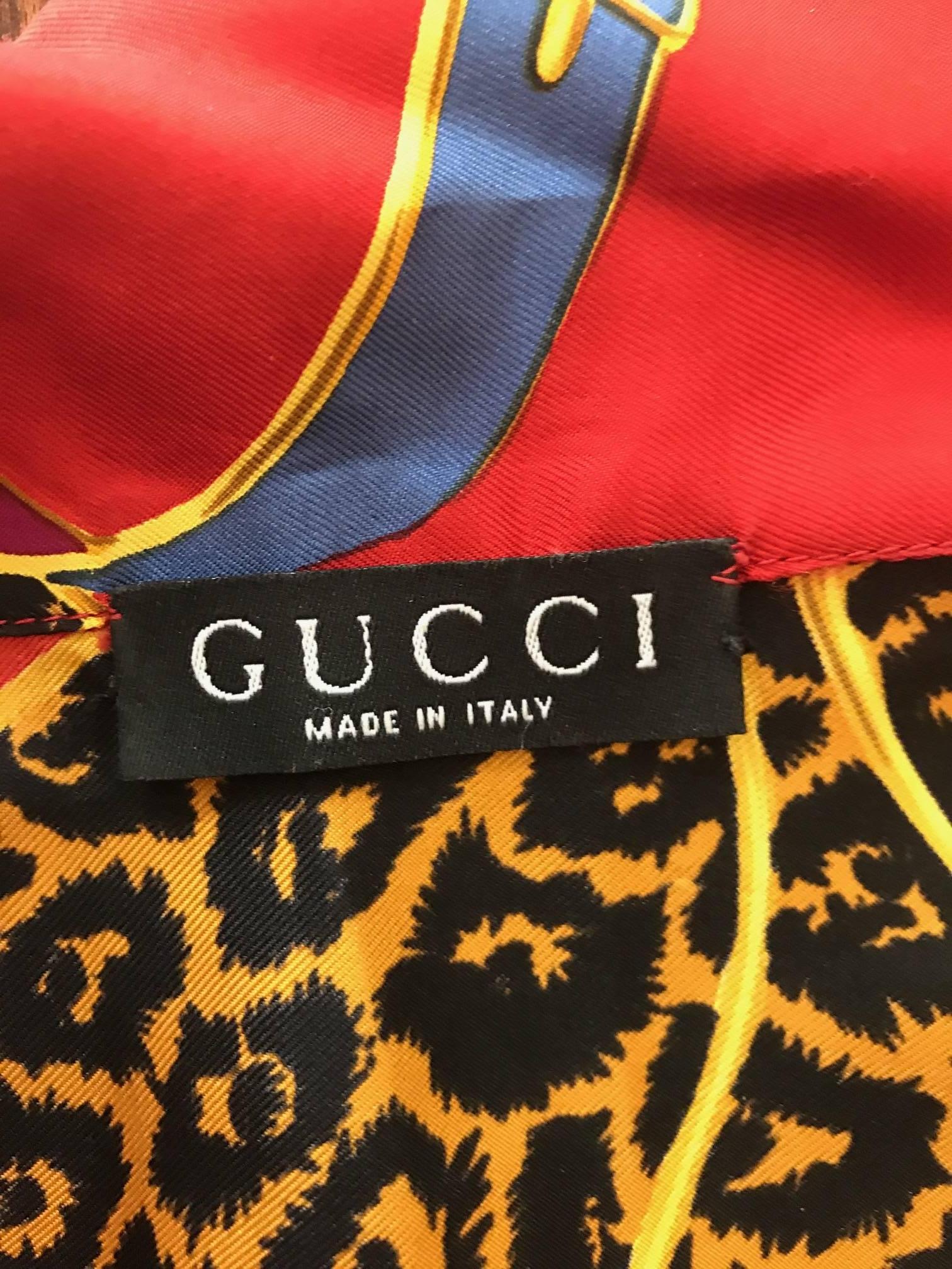 Gucci Men's Red Silk Pajamas with Horse Bit and Animal Print Tom Ford Era In Excellent Condition In San Francisco, CA