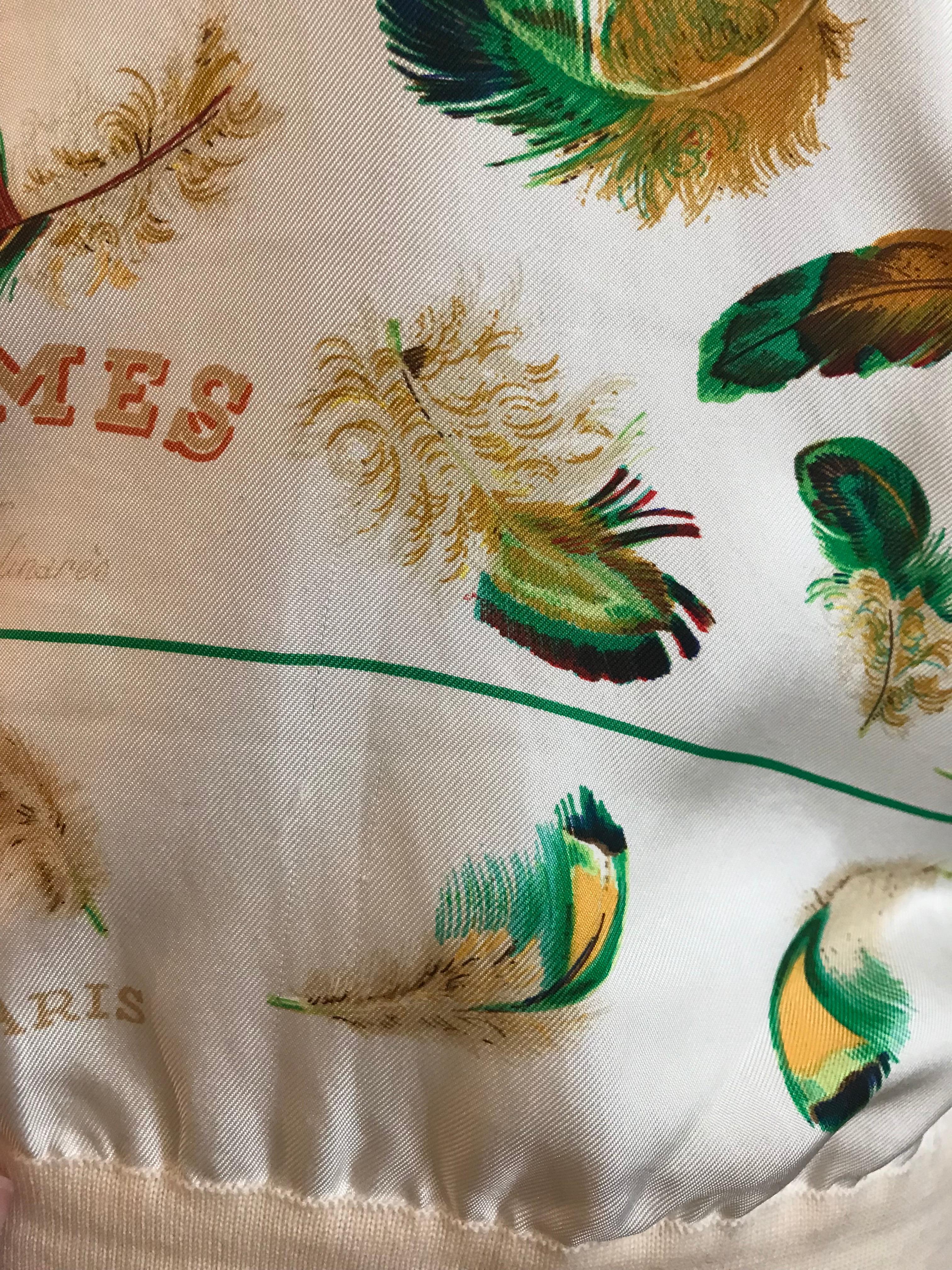 Rare Vintage Hermes Henri de Linares Plumes Print Silk Front Turtleneck Sweater In Good Condition For Sale In San Francisco, CA