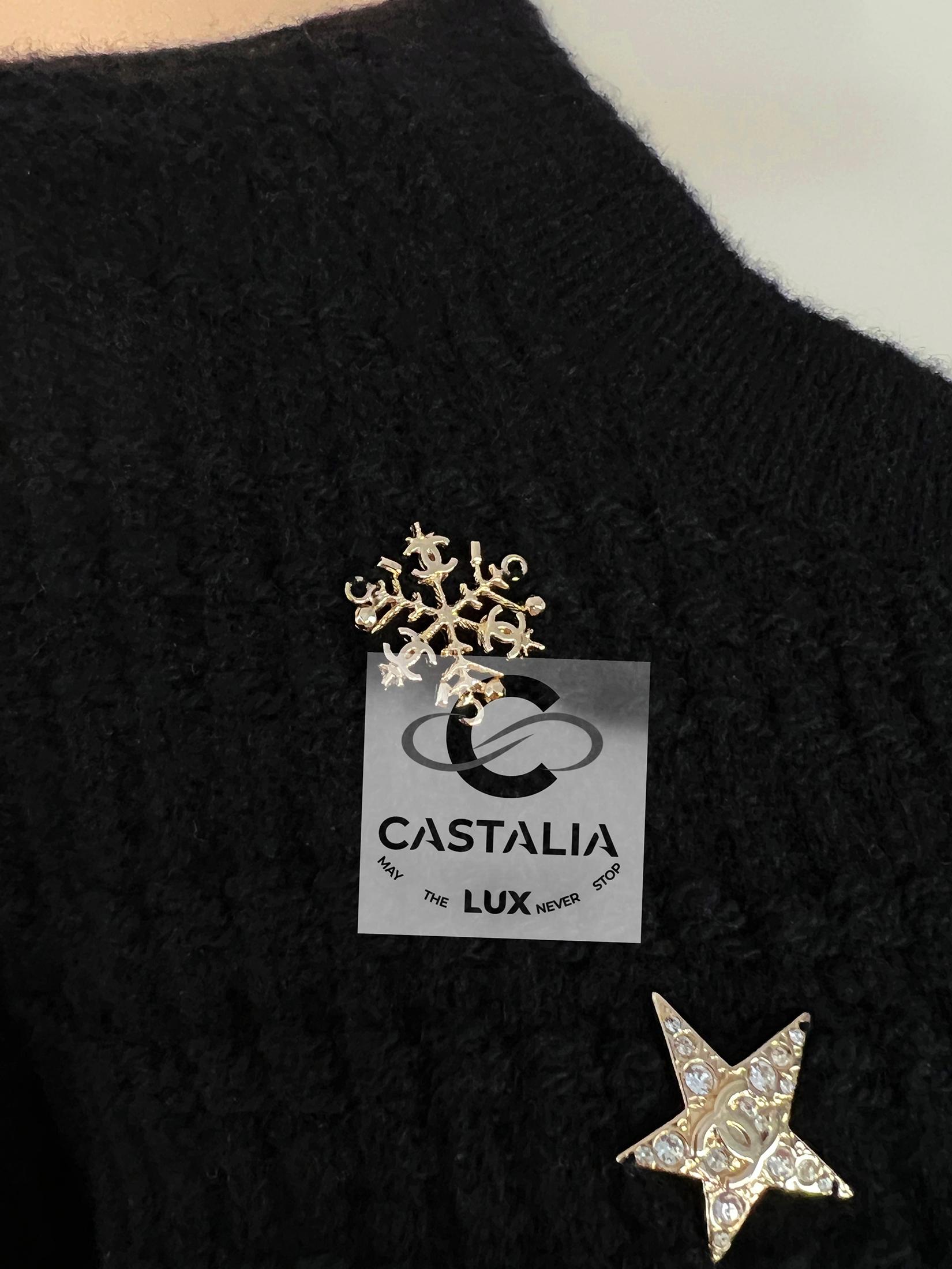 Pull en cachemire noir Lucky Charms Icone de Chanel 38 FR en vente 8