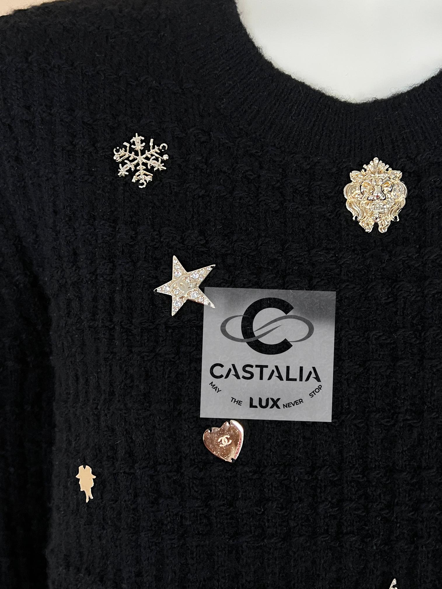 Pull en cachemire noir Lucky Charms Icone de Chanel 38 FR en vente 11