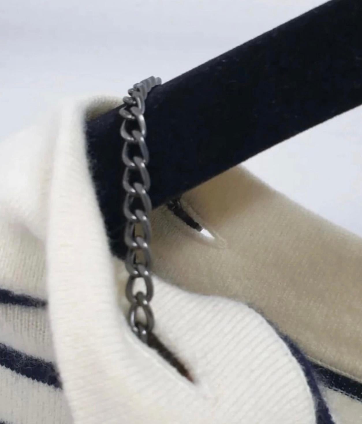Chanel Paris / Venice CC Chain Detail Runway Jumper 38 FR en vente 1