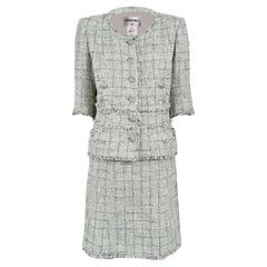 Chanel Iconic Beige Tweed Ensemble with CC Gripoix Buttons 38 FR