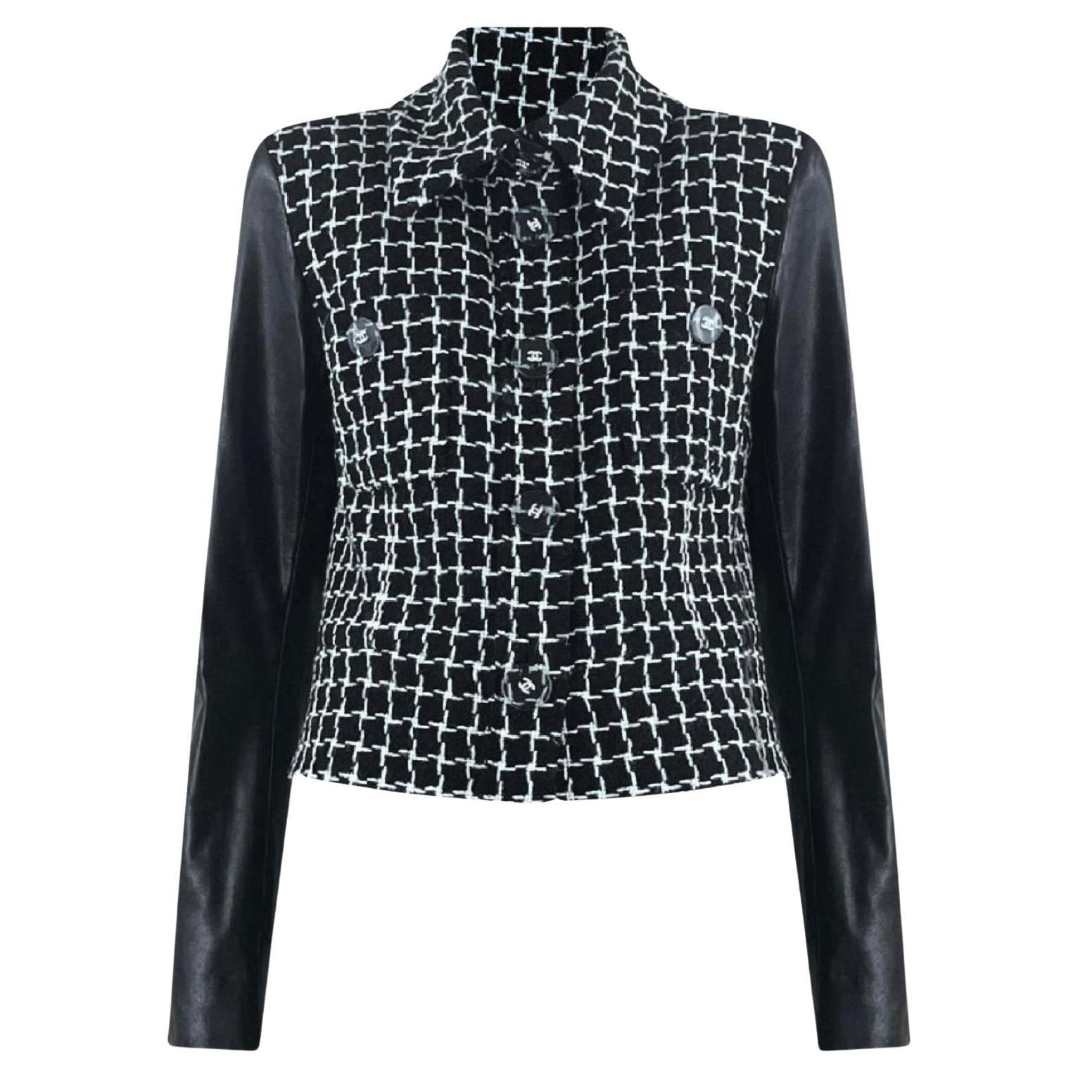 Chanel 13K$ Paris / Cosmopolite Veste en tweed noir 40 FR