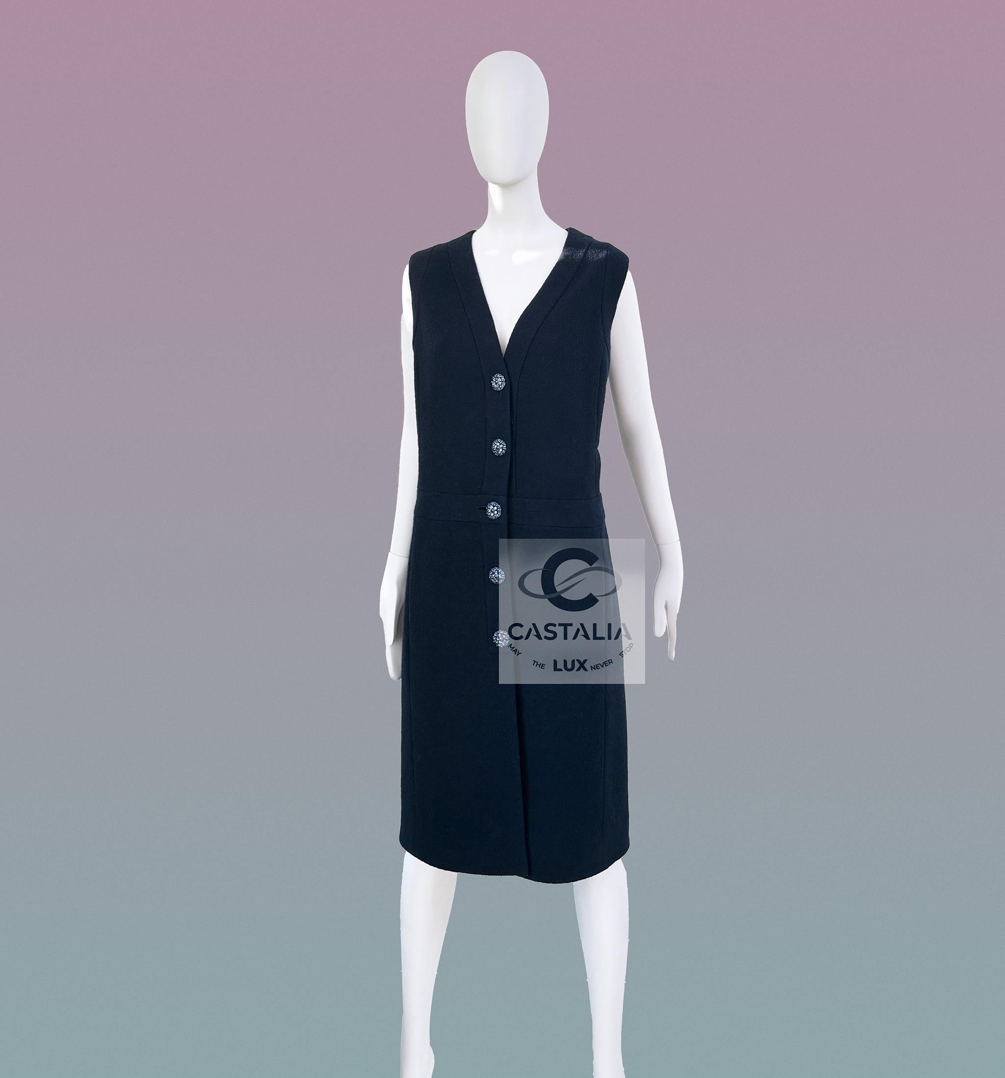 Chanel New Paris / Dubai CC Gripoix Knöpfe Jacke Kleid 46 FR im Angebot 4